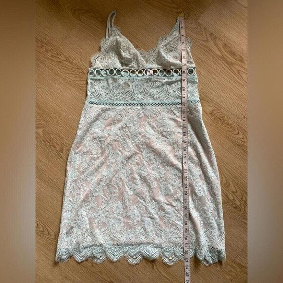 Victoria’s Secret Mini Dress Regencycore Lace Tunic Pastel Night Out - Picture 12 of 14